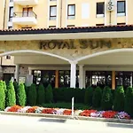 At Royal Sun, Sunny Lejlighed *