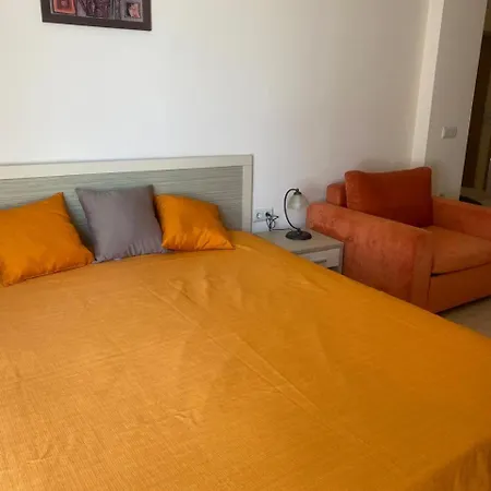 At Royal Sun, Sunny Appartamento