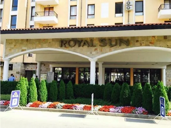 At Royal Sun, Sunny Apartamento *