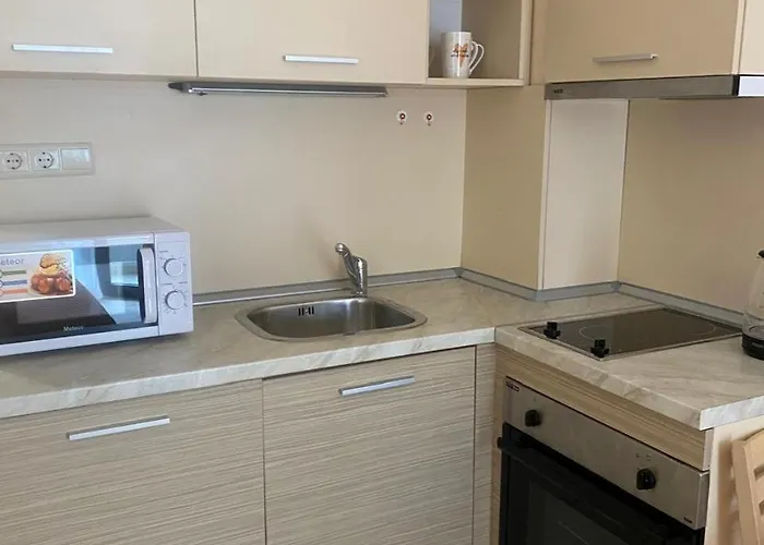 At Royal Sun, Sunny Apartamento *